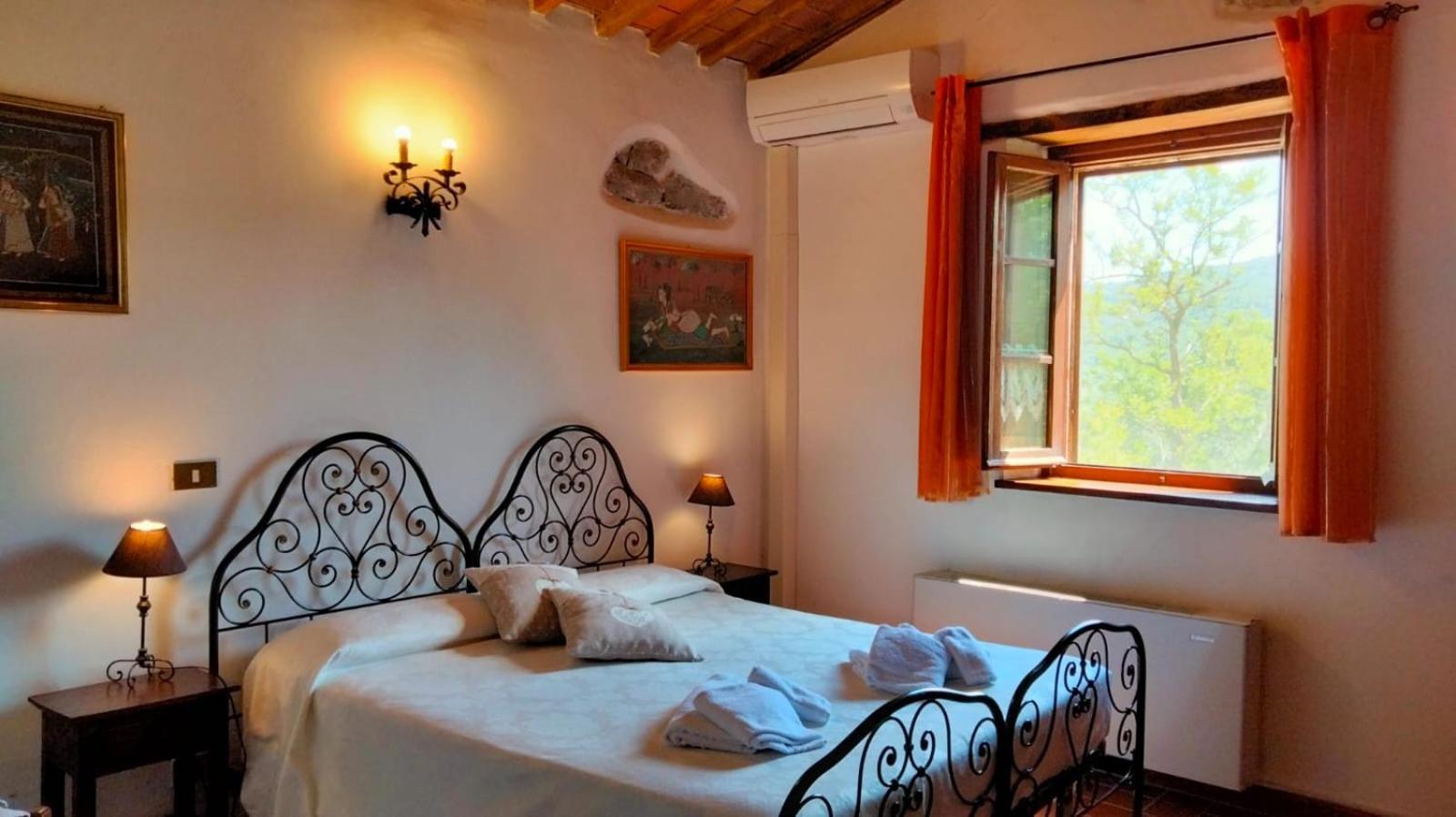 Agriturismo Grossola カスティリオーネ・ドルチャ エクステリア 写真