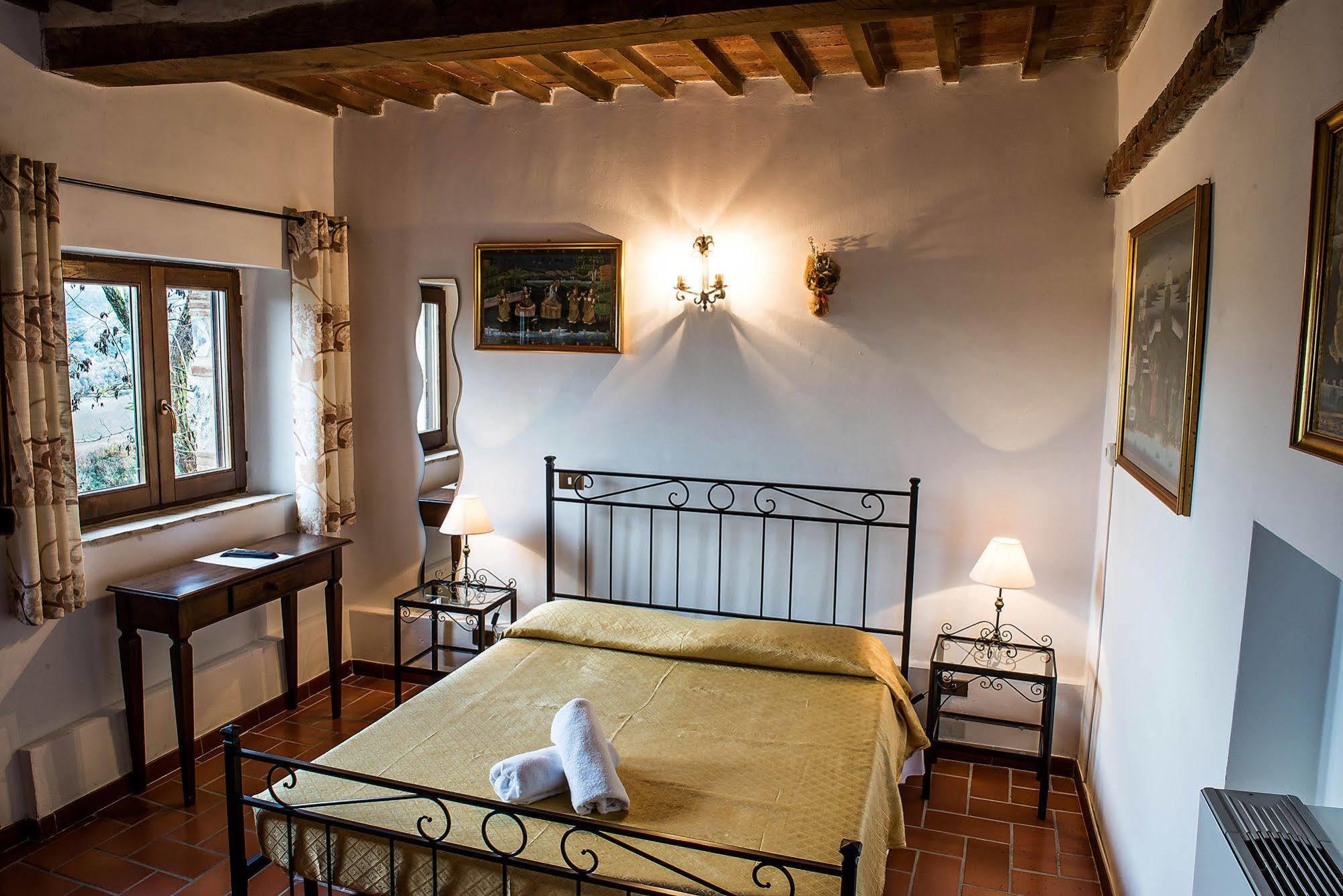 Agriturismo Grossola カスティリオーネ・ドルチャ エクステリア 写真