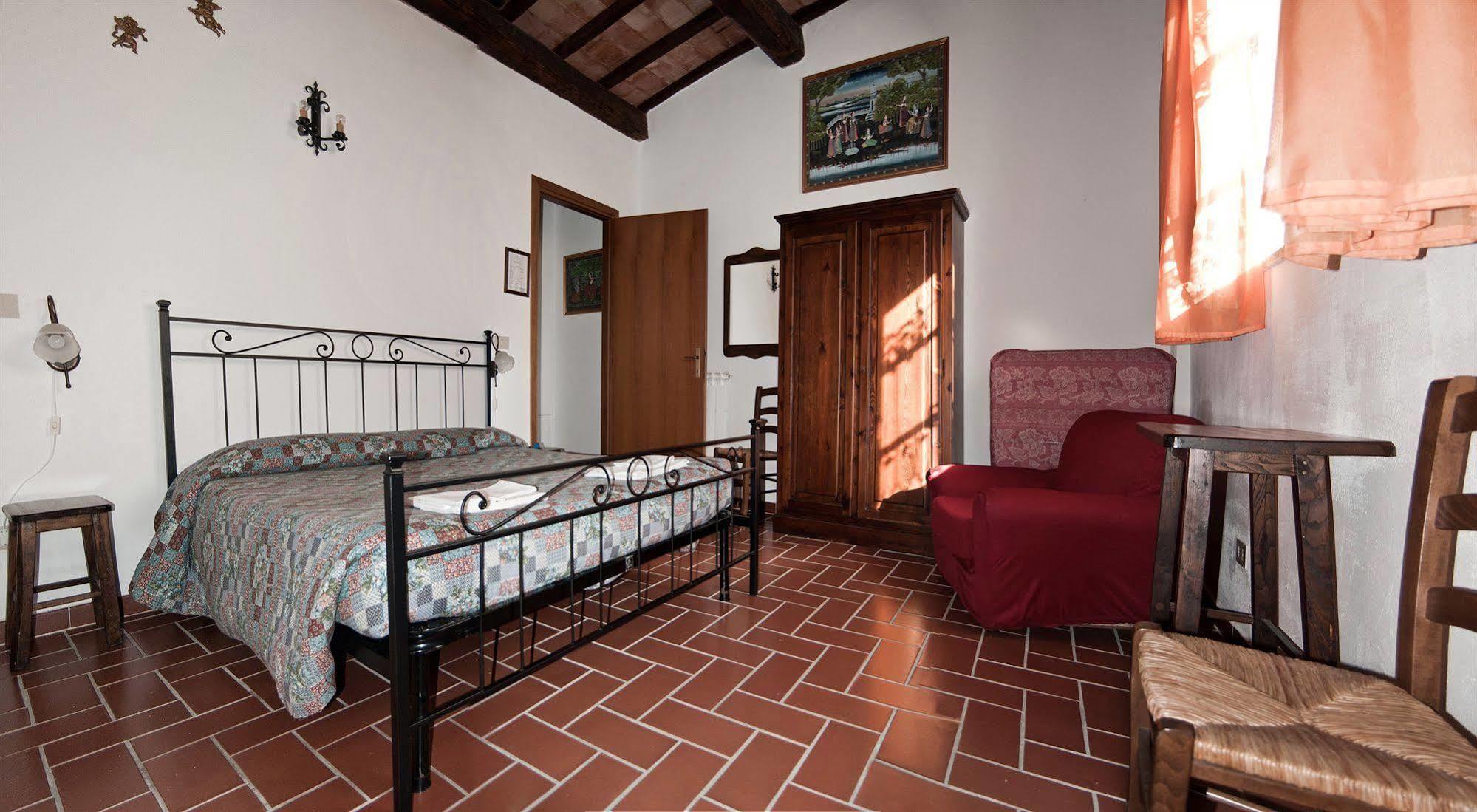 Agriturismo Grossola カスティリオーネ・ドルチャ エクステリア 写真