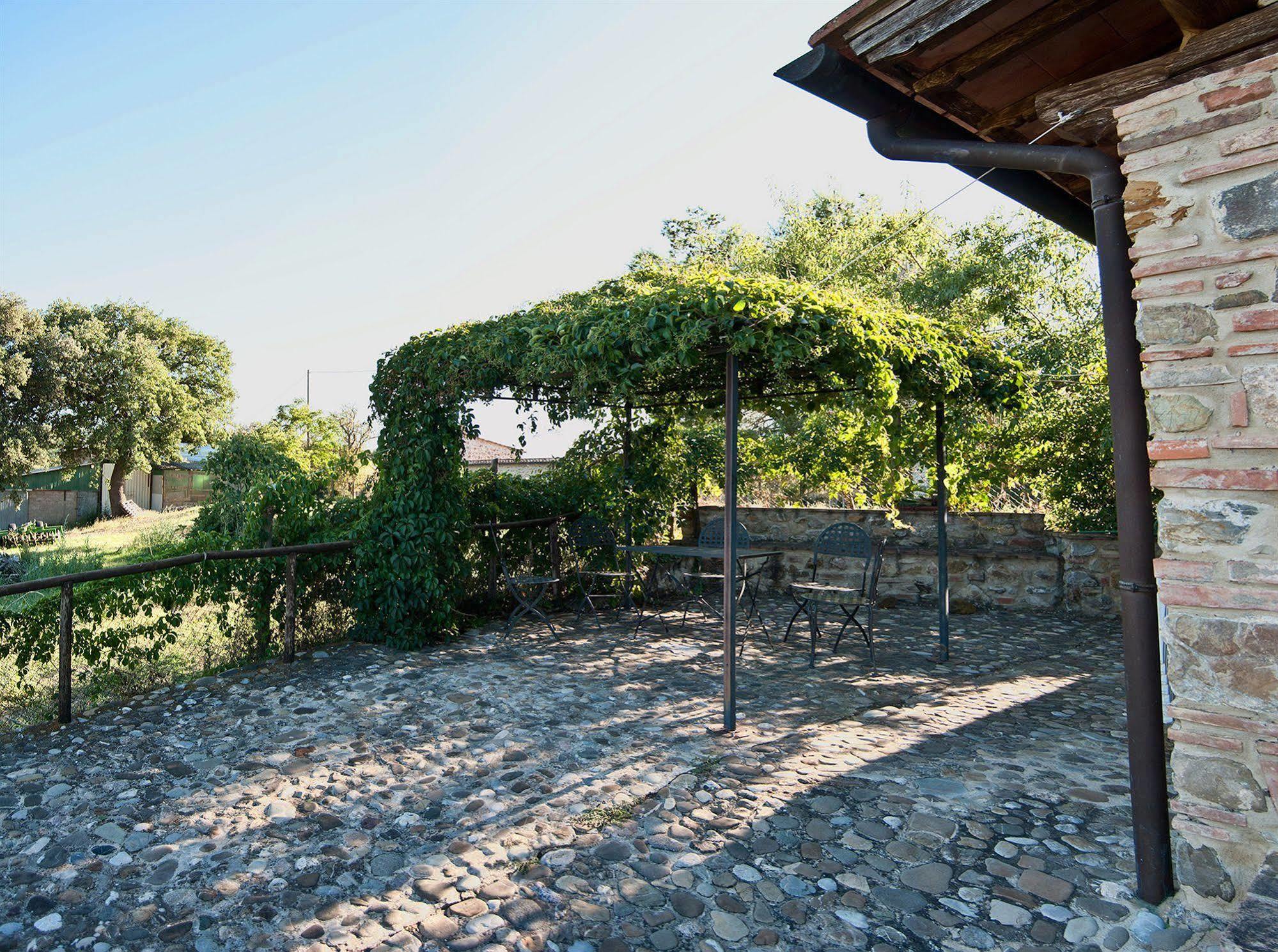 Agriturismo Grossola カスティリオーネ・ドルチャ エクステリア 写真